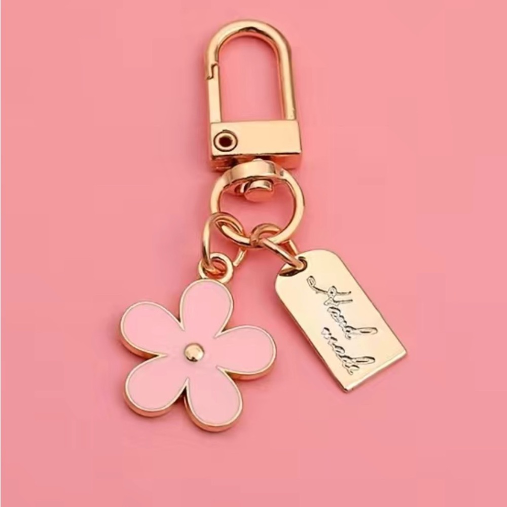 NEW! Pink small flower pendant bag charm keychain